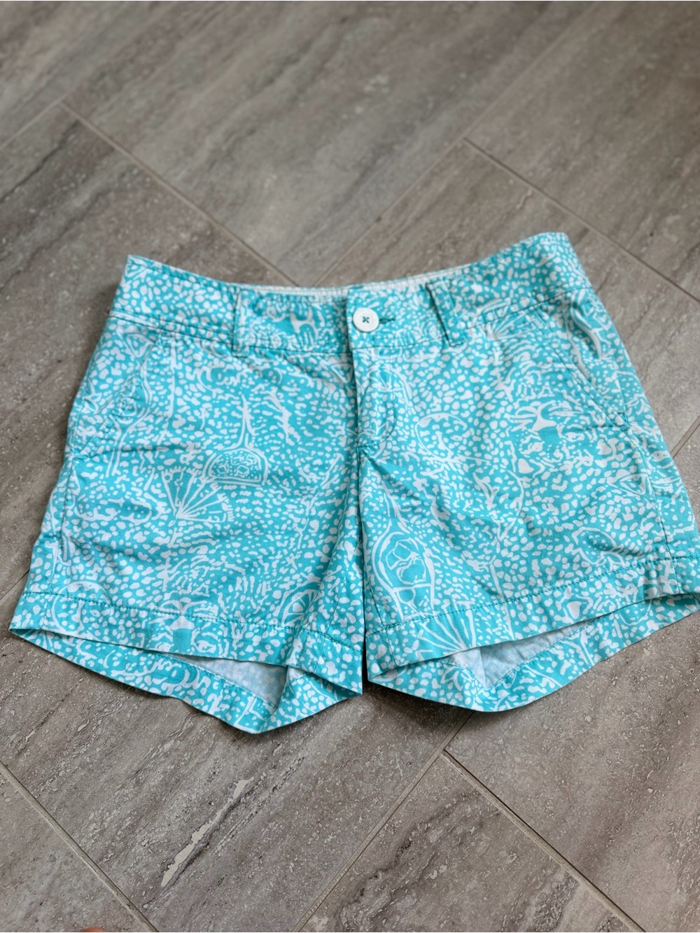 Lilly Pulitzer Callahan Shorts Size 0 Aqua White Tropical Print Cotton 5”